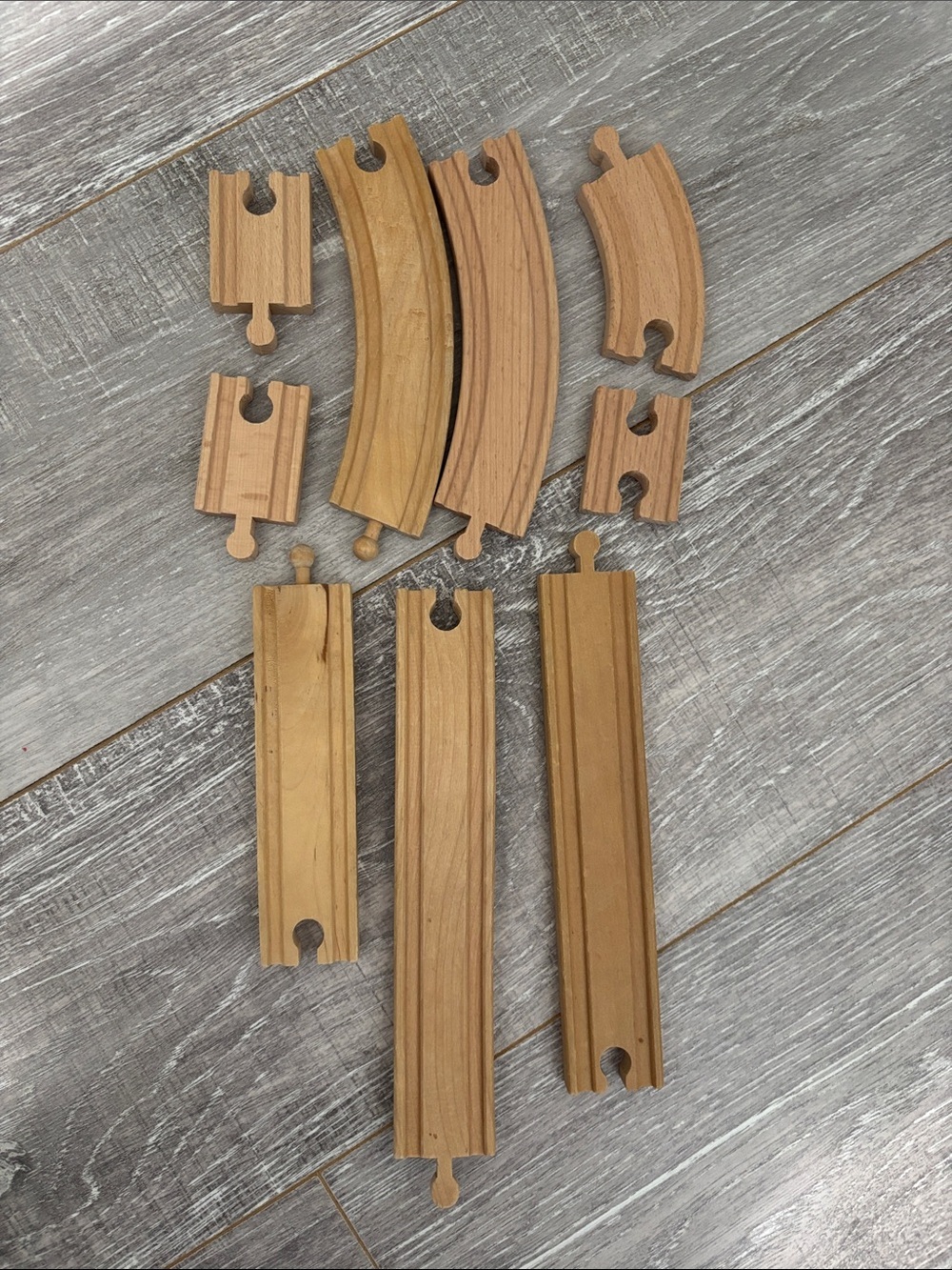 Wooden Track - Set #9 - 9 Pieces - Picture 1 of 4